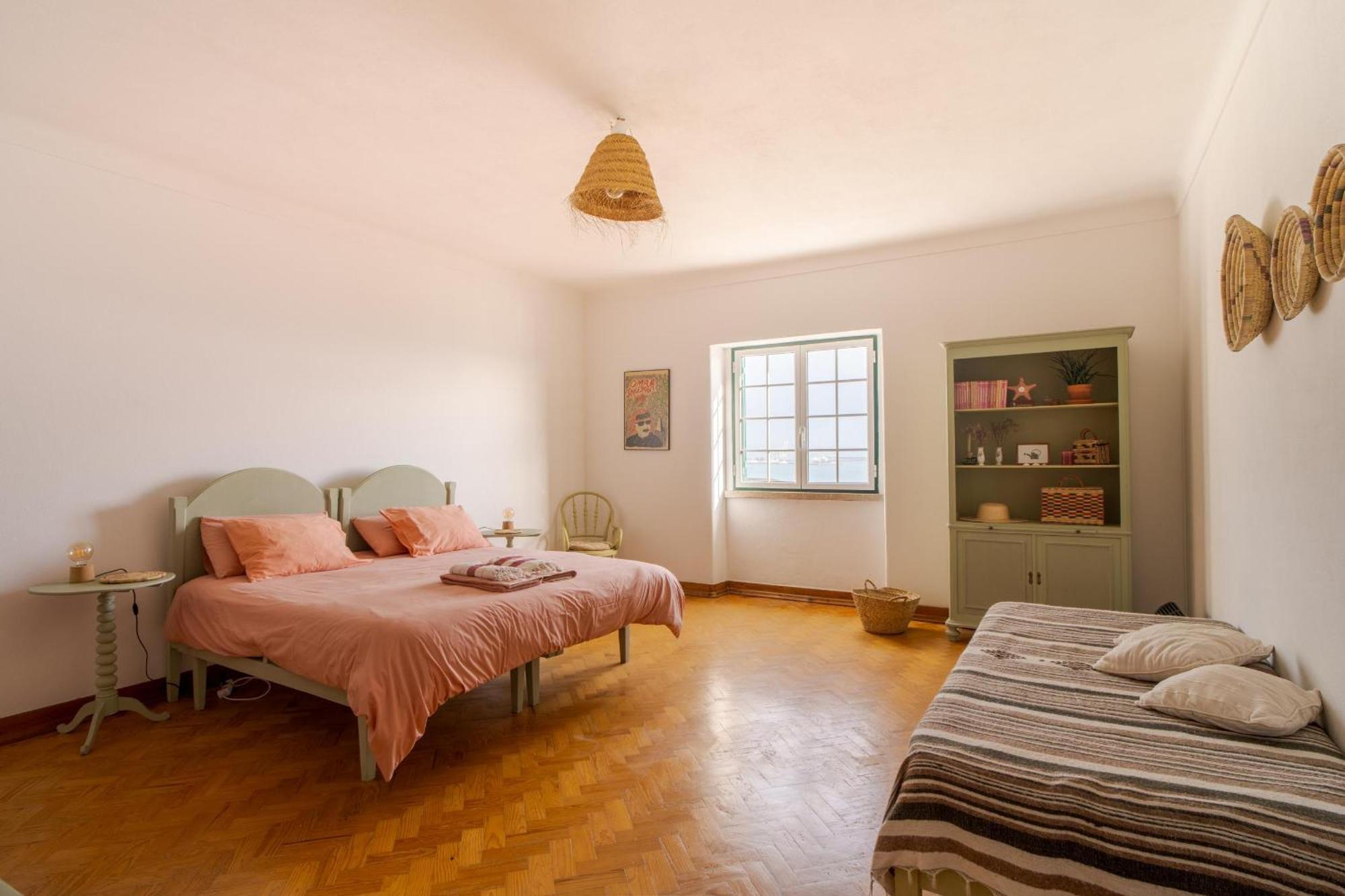 Manas Coliving Apartamento Sines Exterior foto